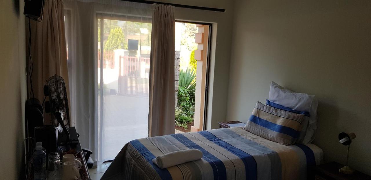 Ezulwini Guest House Экстерьер фото
